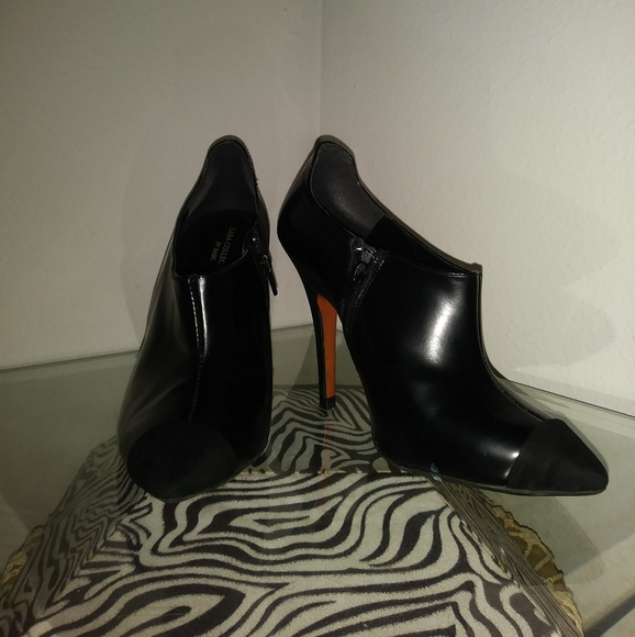 ZARA COLLECTION - Picture 1 of 2